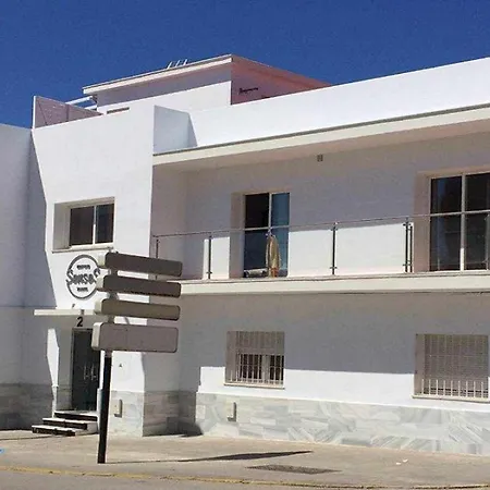 Ed Senses Happiness Apartment