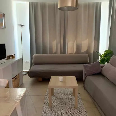 Apartment Ed Senses Happiness *