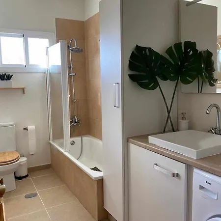 Ed Senses Happiness Apartment *